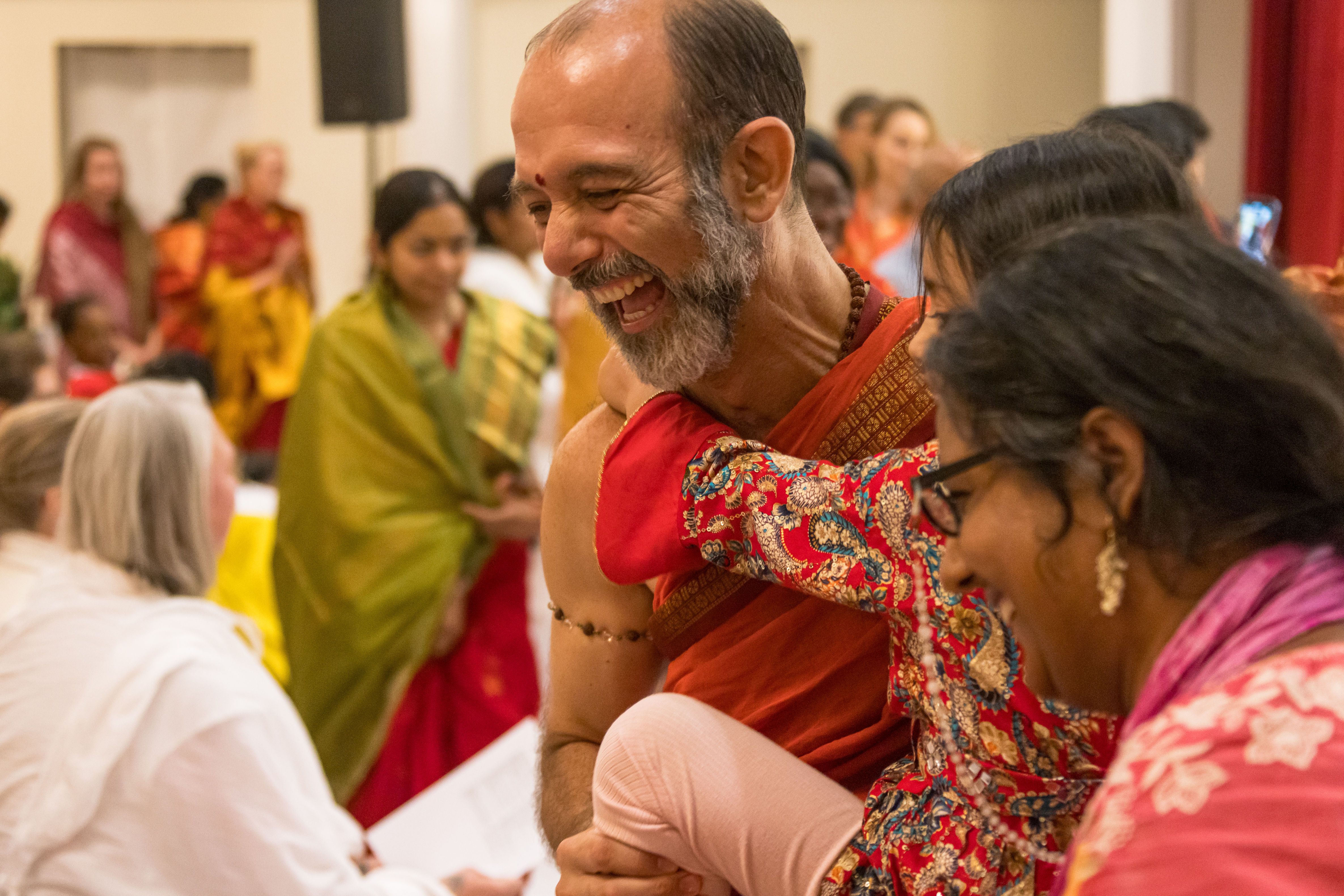 Darin teaching with students